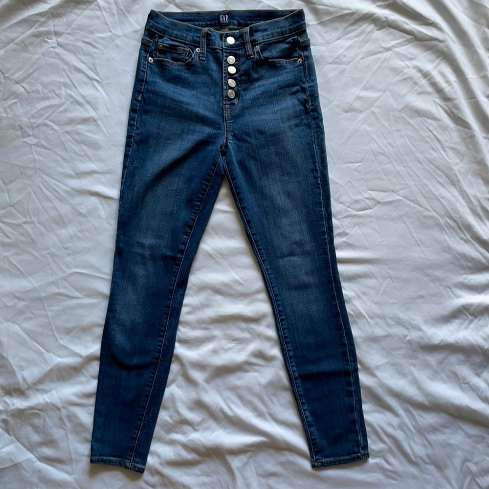 Skinny jeans